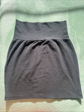 Black Women's Stretch Waist Skirt